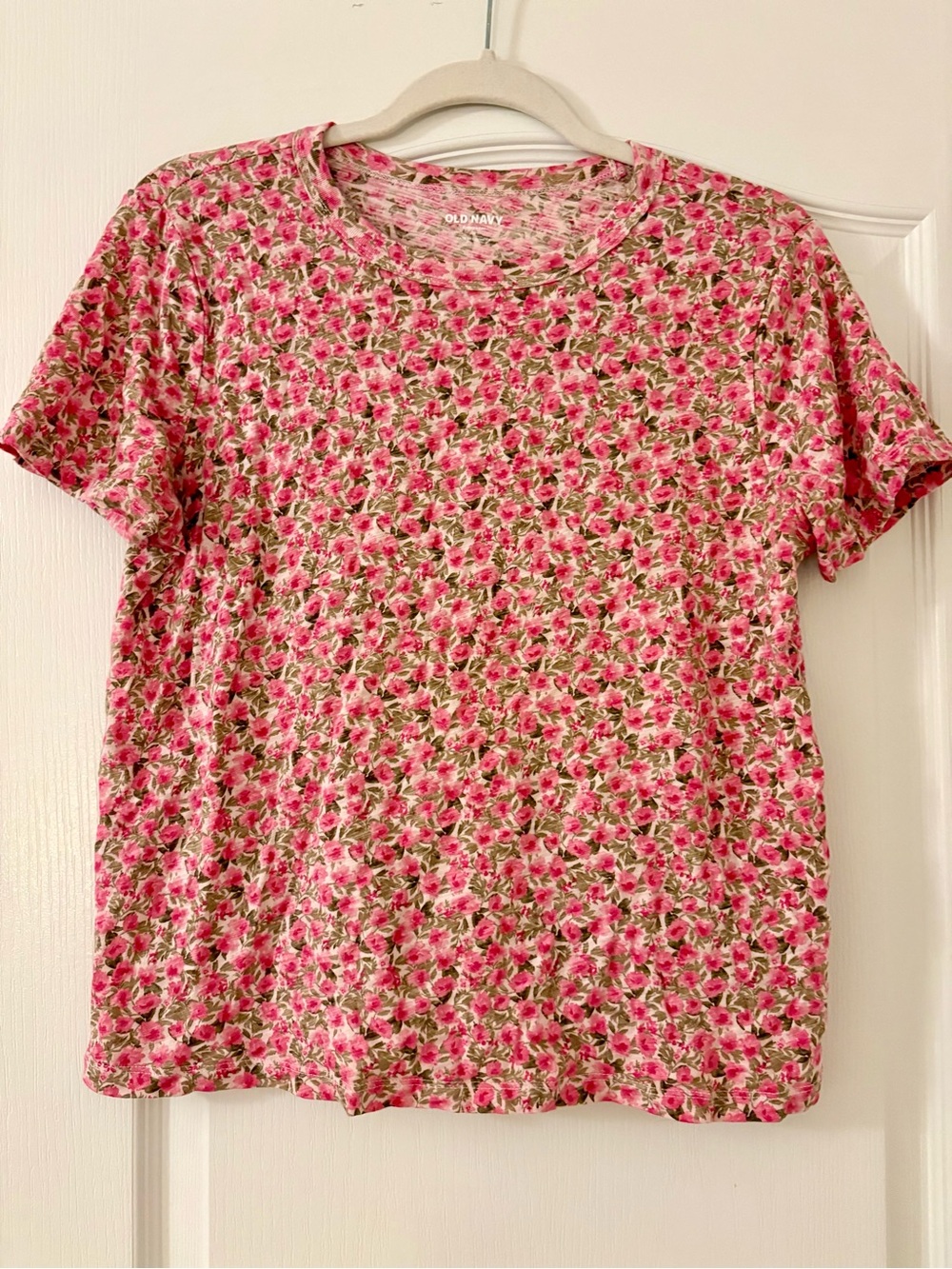 Old Navy Pink Rose-Print Short Sleeve Tee